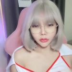 Cô y tá máu dâm nước nôi tràn trề